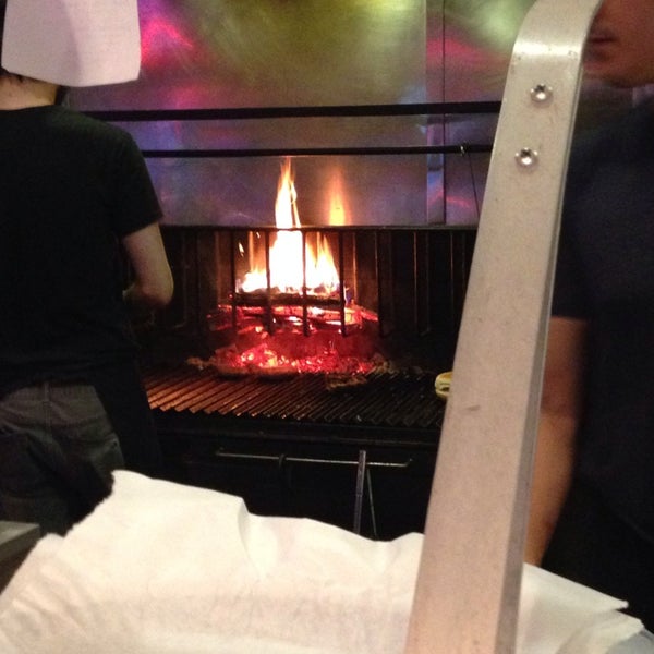 7/11/2014에 Rachel H.님이 Elsmere BBQ and Wood Grill에서 찍은 사진