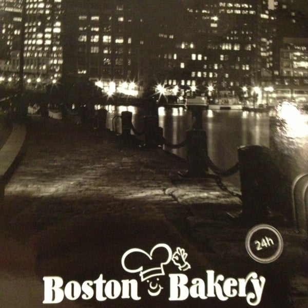 Foto tomada en Boston Bakery  por Wilson A. el 4/21/2013