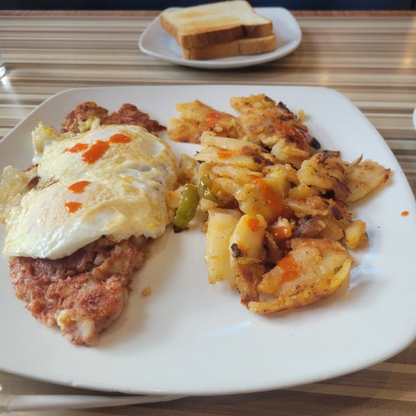 Neptune Diner II Crown Heights 669 Classon Ave