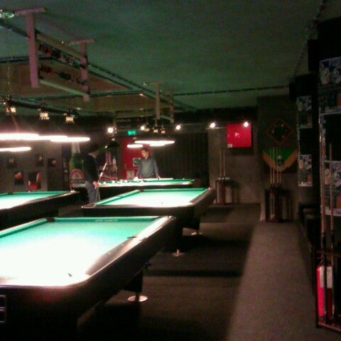 Foto tomada en Pool Masters Pub  por Murat D. el 12/11/2012