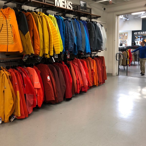 North face outlet sample sale for plus