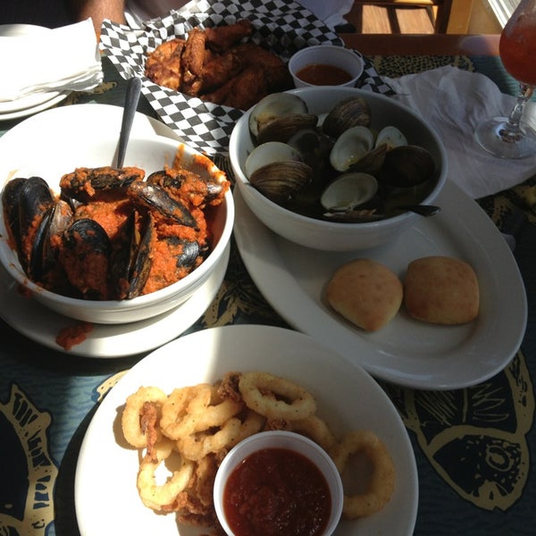 Steamers Clam Bar & Grill Food