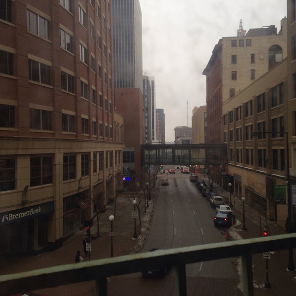 12/5/2014 tarihinde Monte M.ziyaretçi tarafından The Saint Paul Hotel'de çekilen fotoğraf