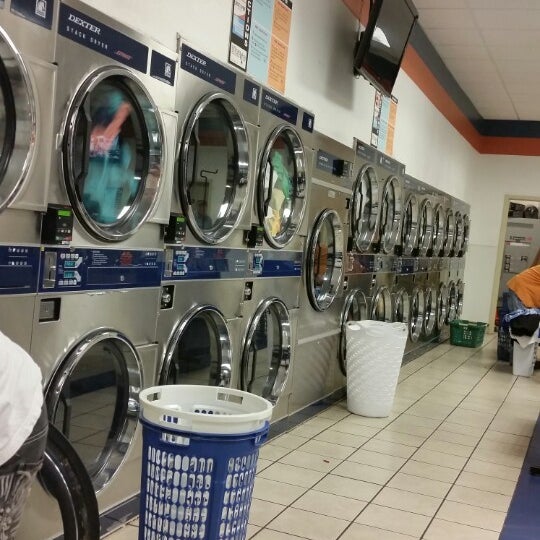 Coinless Laundry 5735 I 55 N