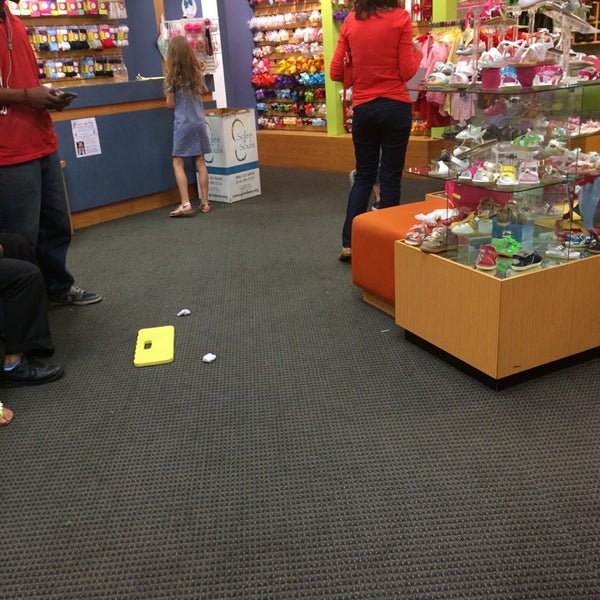 stride rite willowbrook