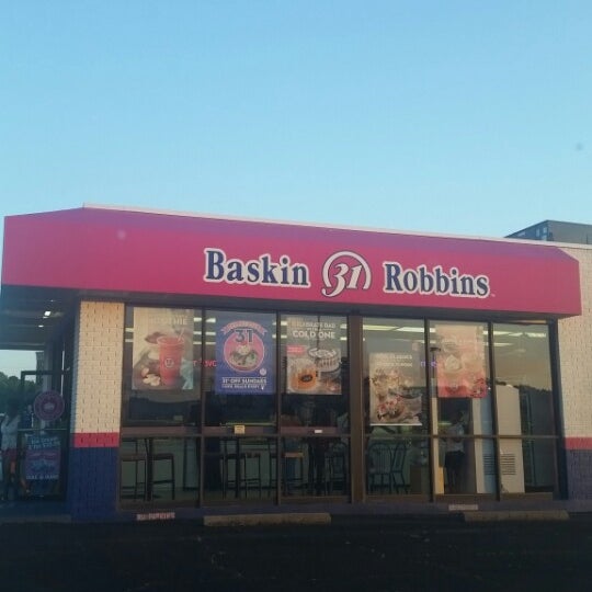 Baskin Robbins Ice Cream Shop