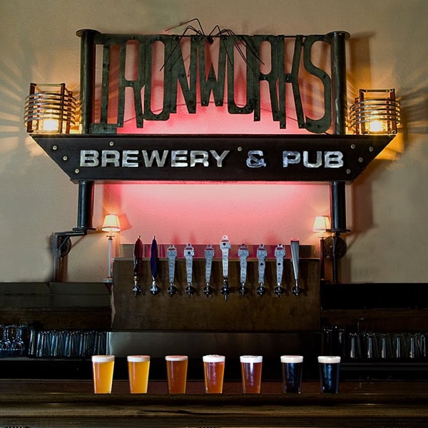 7/20/2016にIronworks Brewery &amp; PubがIronworks Brewery &amp; Pubで撮った写真