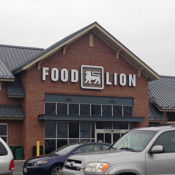 Food Lion Grocery Store Supermarket in Fishersville
