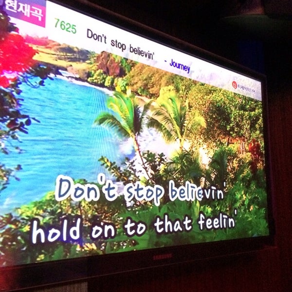 Foto diambil di The Spot Karaoke &amp; Lounge oleh eJNA pada 3/30/2014