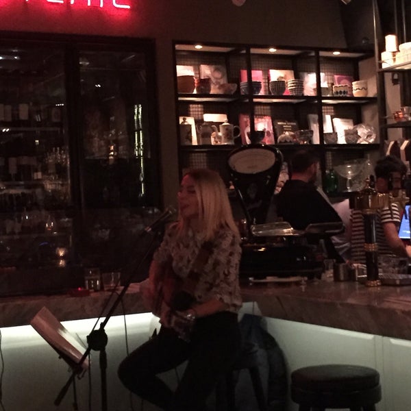 11/25/2016にBurcu K.がColonie Bar &amp; Brasserieで撮った写真