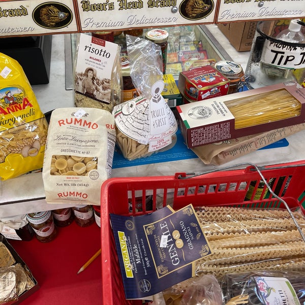 Mario's Italian Deli & Market 740 E Broadway