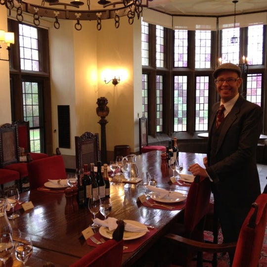 Photos at Tangley Oaks Terlato Tangley Oaks Lake Bluff, IL