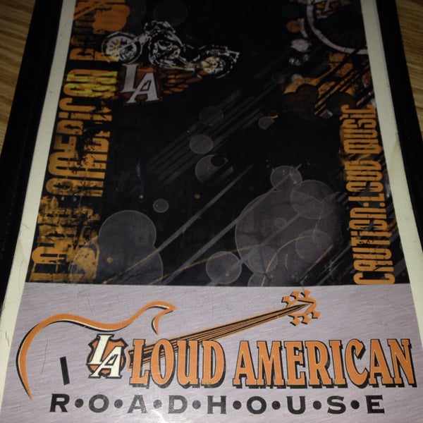 11/2/2013에 Becky V.님이 Loud American Roadhouse에서 찍은 사진
