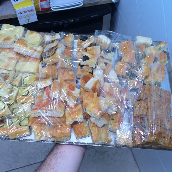 Lounge Bar & Affittacamere la Petite Maison Café