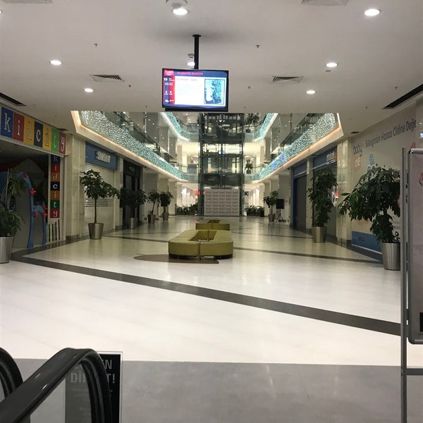 Sneaks Cloud Agora Avm