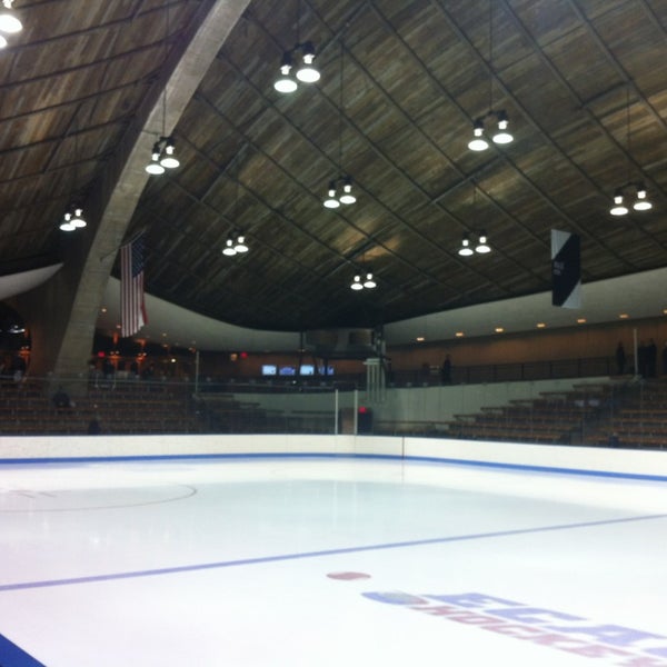 Steinbach Hall Downtown New Haven 52 Hillhouse St