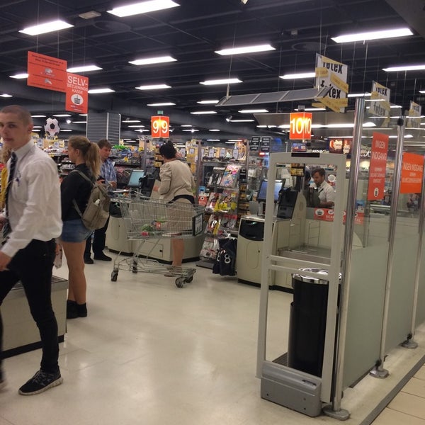 mandskab Folkeskole Krydderi Photos at Føtex - Supermarket in Aarhus N