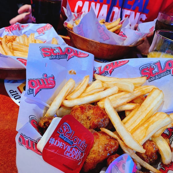 St. Louis Bar and Grill 528 Yonge St.