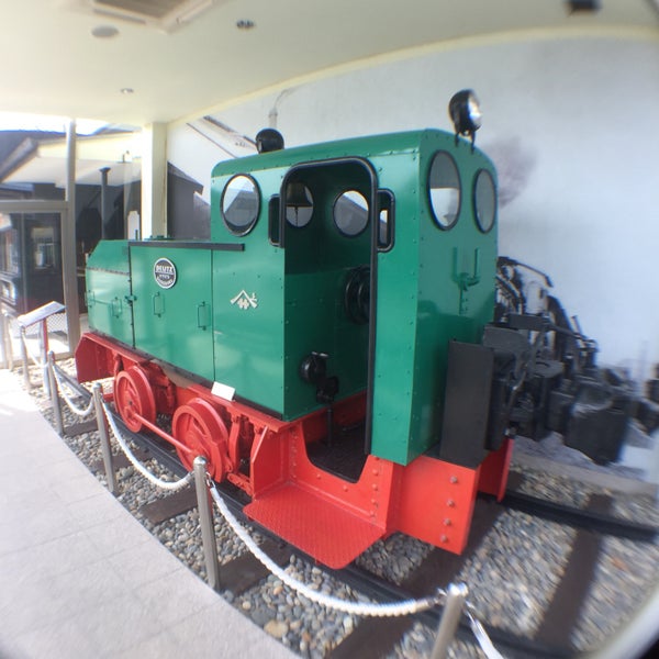 Photos At 日本に現存する最古のディーゼル機関車 1 Tip From 24 Visitors Photos At 日本に現存する最古のディーゼル機関車 1 Tip From 24 Visitors