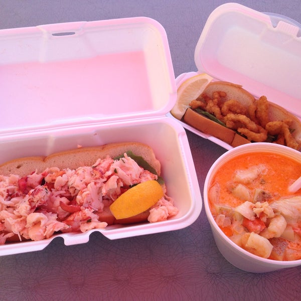 Food WAS good but MUCH more expensive than mentioned. 2 lobster rolls, a small clam roll and 1 seafood chowder was nearly $60 NOT including beverages. BEWARE of what the market price is a call ahead!