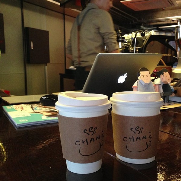 รูปภาพถ่ายที่ CHAN&#39;S Espresso Bar โดย Minsub K. เมื่อ 5/19/2013