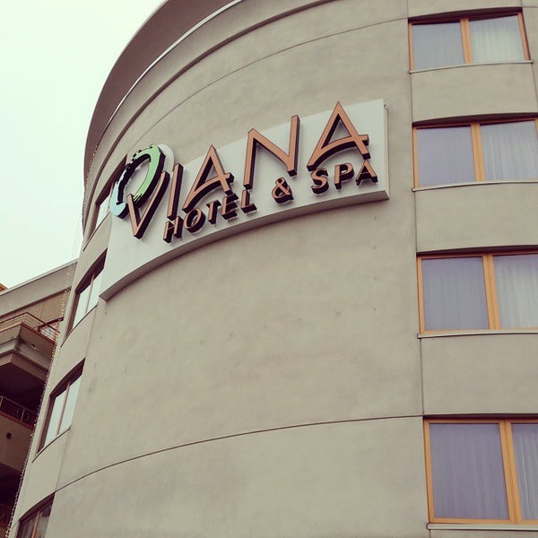 Foto tomada en Viana Hotel &amp; Spa  por Teri S. el 11/13/2014