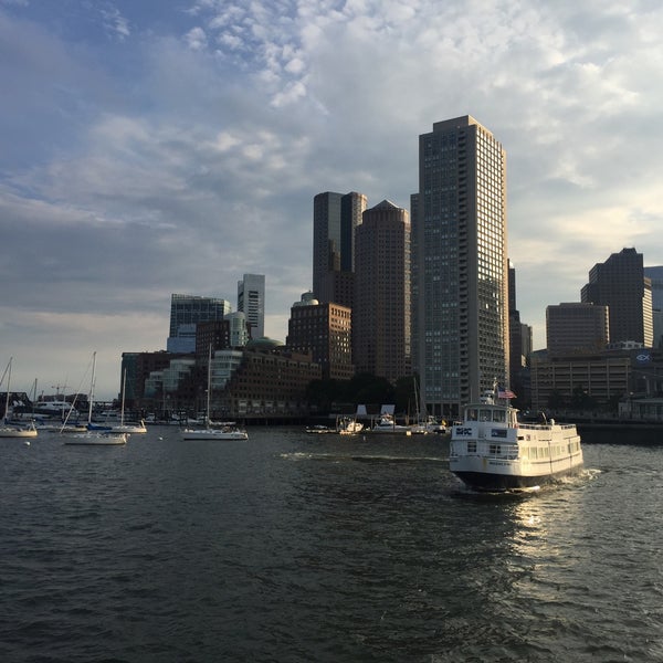 Снимок сделан в Boston Harbor Cruises пользователем Kristen G. 7/23/2017