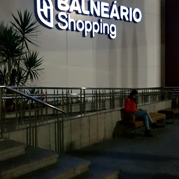 Снимок сделан в Balneário Shopping пользователем Erico C. 5/10/2017
