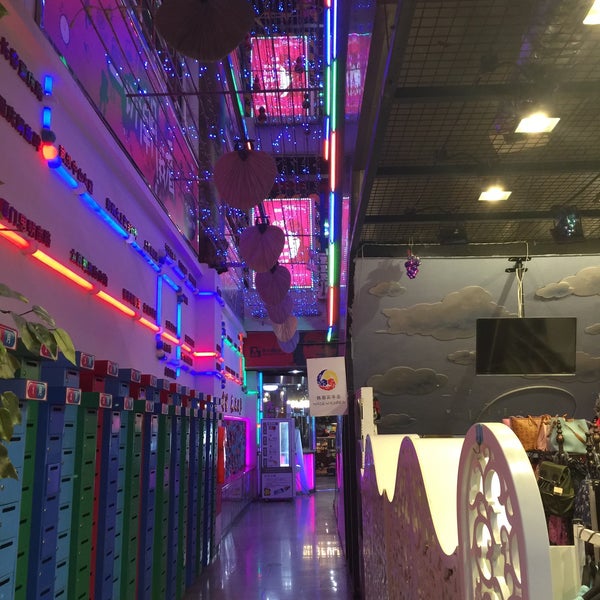 八里台新文化广场