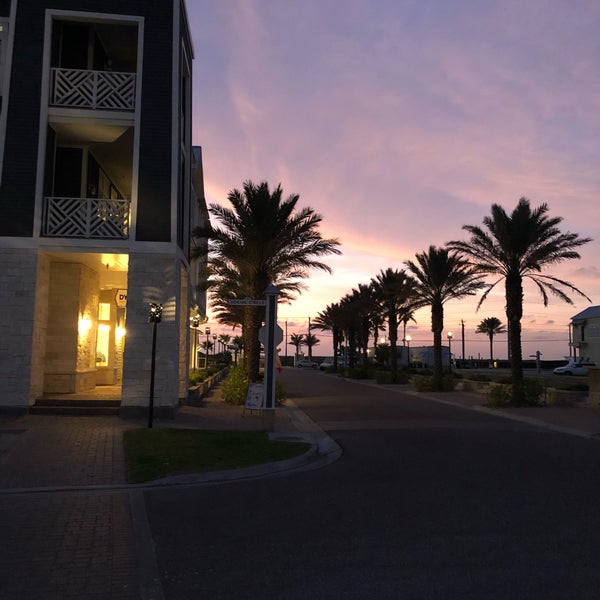 Cinnamon Shore Resort in Port Aransas