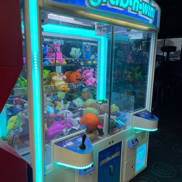 AMF East Meadow Lanes Bowling Alley