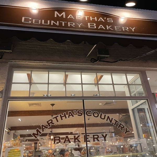 11/9/2021 tarihinde Luke C.ziyaretçi tarafından Martha&#39;s Country Bakery'de çekilen fotoğraf