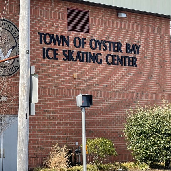 Town of Oyster Bay Ice Skating Rink 1001 Stewart Ave