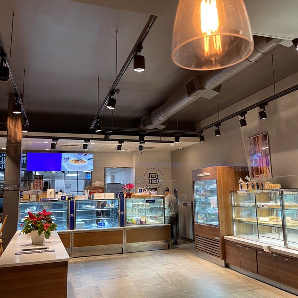 Paris Baguette Bakery