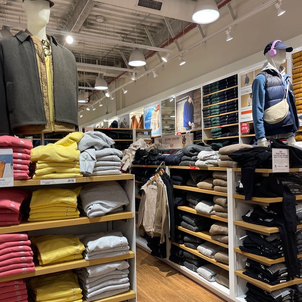 UNIQLO 1 tip from 487 visitors