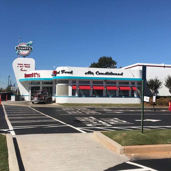 ChickfilA 2042 Mount Zion Rd