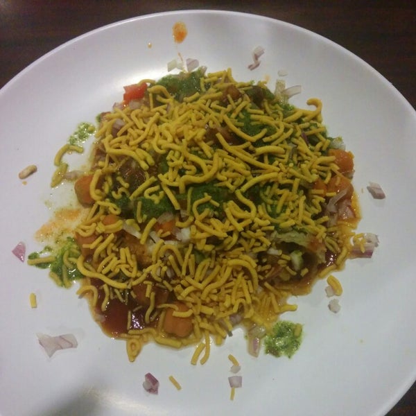 4/2/2014 tarihinde Rajesh M.ziyaretçi tarafından Nalan Restaurant'de çekilen fotoğraf