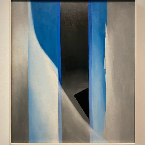 Photo taken at Georgia O&#39;Keeffe Museum by Alex L. on 12/3/2021