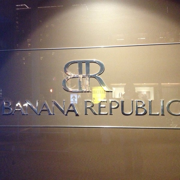 Banana Republic Financial District 2 Embarcadero Ctr