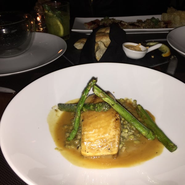 5/28/2015 tarihinde Crysthian C.ziyaretçi tarafından Restaurante Aida'de çekilen fotoğraf