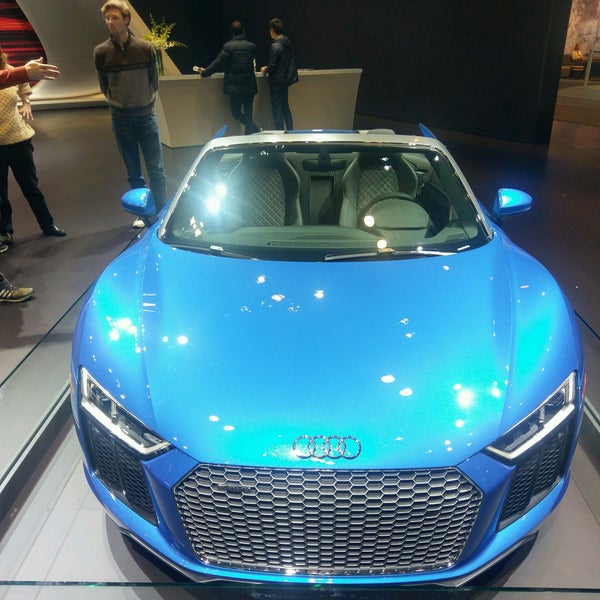 Photo taken at Chicago Auto Show by Shaquoia L. on 2/14/2017