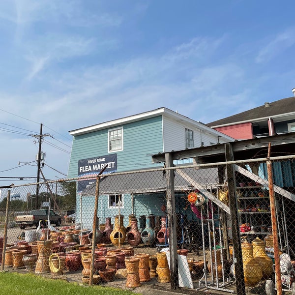 River Road Flea Market 2 tips from 58 visitors