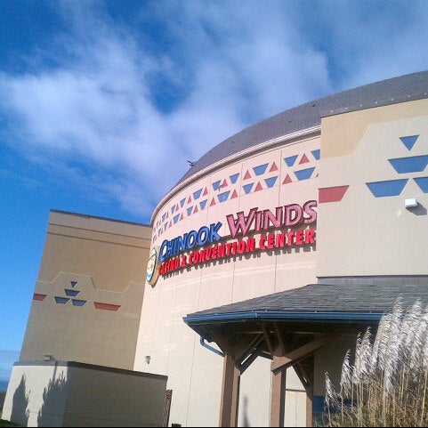 2/14/2013にTroy F.がChinook Winds Casino Resortで撮った写真