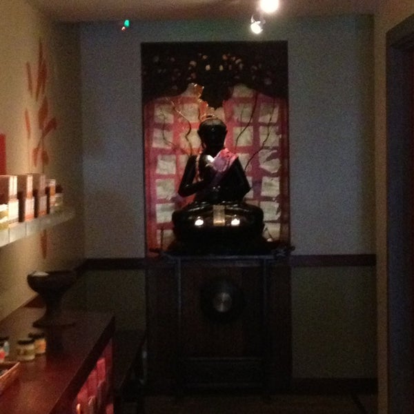 6/21/2013 tarihinde Perri W.ziyaretçi tarafından Kabuki Springs &amp; Spa'de çekilen fotoğraf