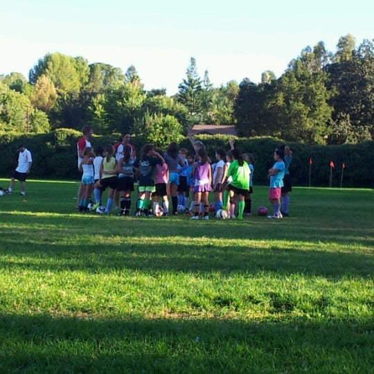 Peachland Elementary School 1 tip from 55 visitors