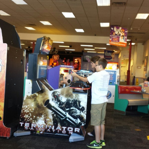 Photos at Chuck E. Cheese Arcade in Stevenson Ranch