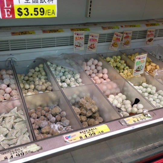 Great Wall Supermarket 大中華 Supermarket