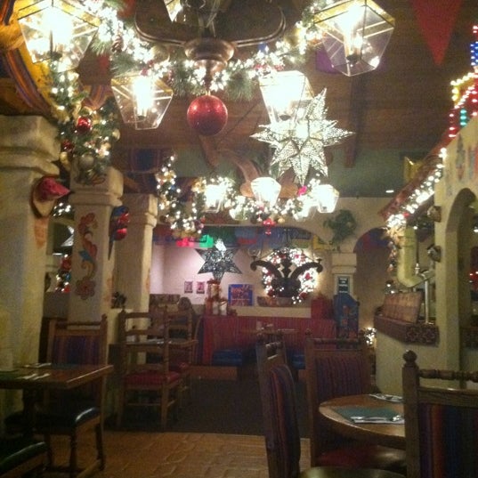 12/13/2012 tarihinde Madoree P.ziyaretçi tarafından Hacienda Casa Blanca Mexican Restaurant and Cantina'de çekilen fotoğraf