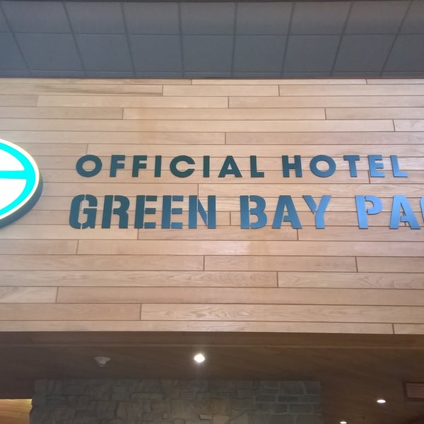 Photo taken at Radisson Hotel &amp; Conference Center Green Bay by Murray F. on 8/13/2015