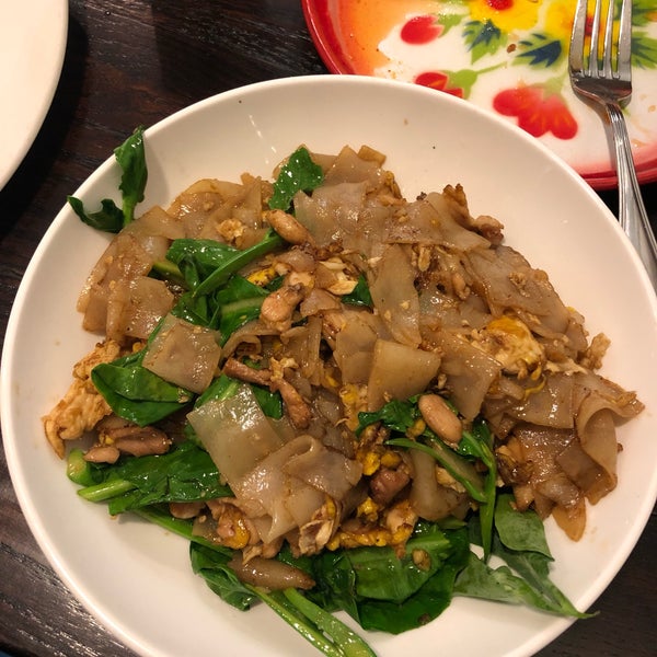 Photo taken at Ayara Thai Cuisine by Victoria M. on 5/12/2019